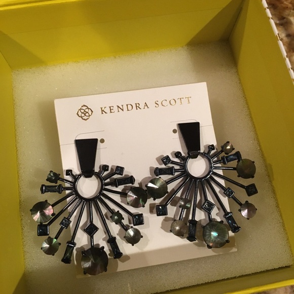 Kendra Scott Fabia Statement Earrings - Picture 4 of 6